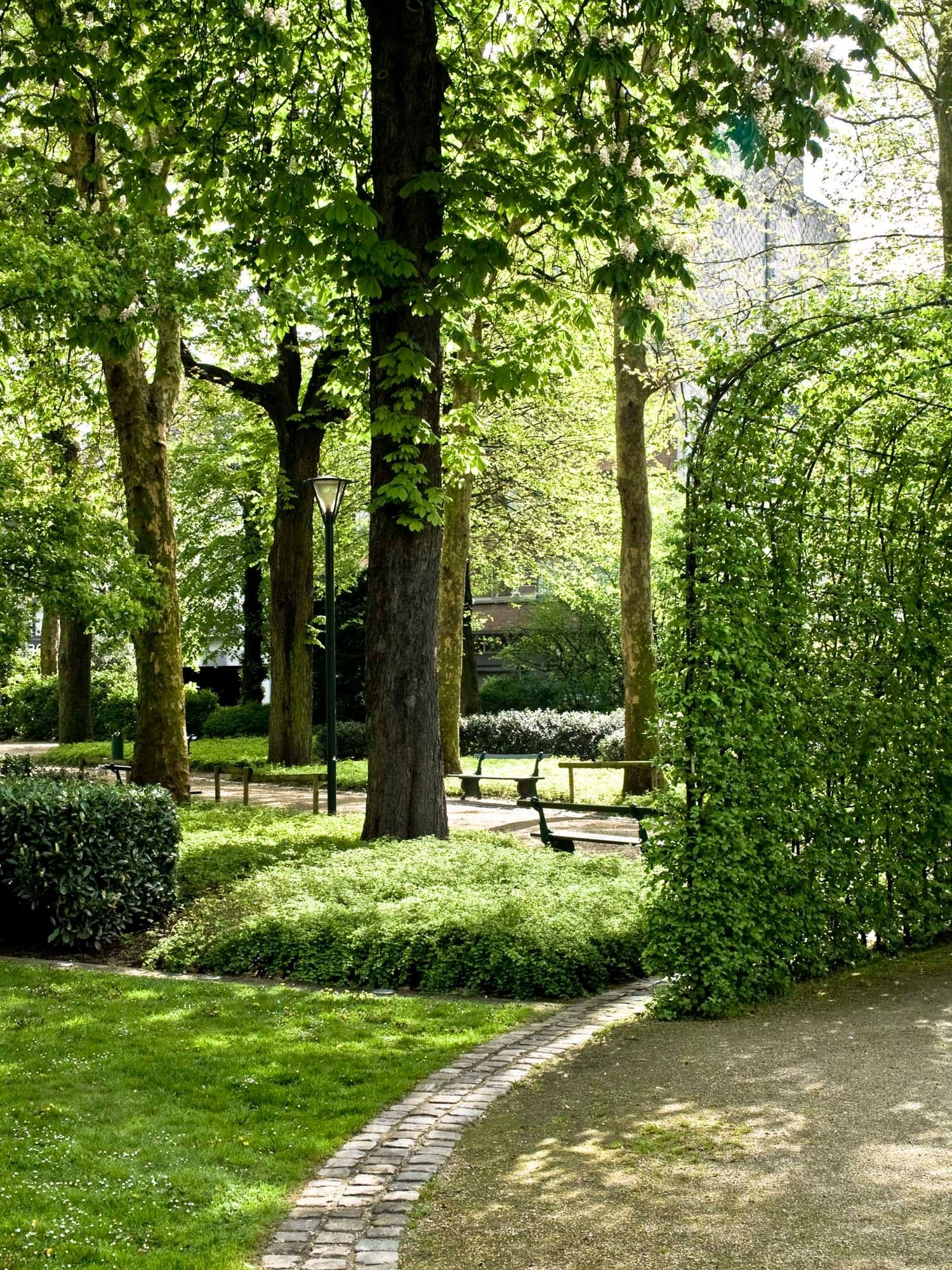 Het Plein public park Kortrijk