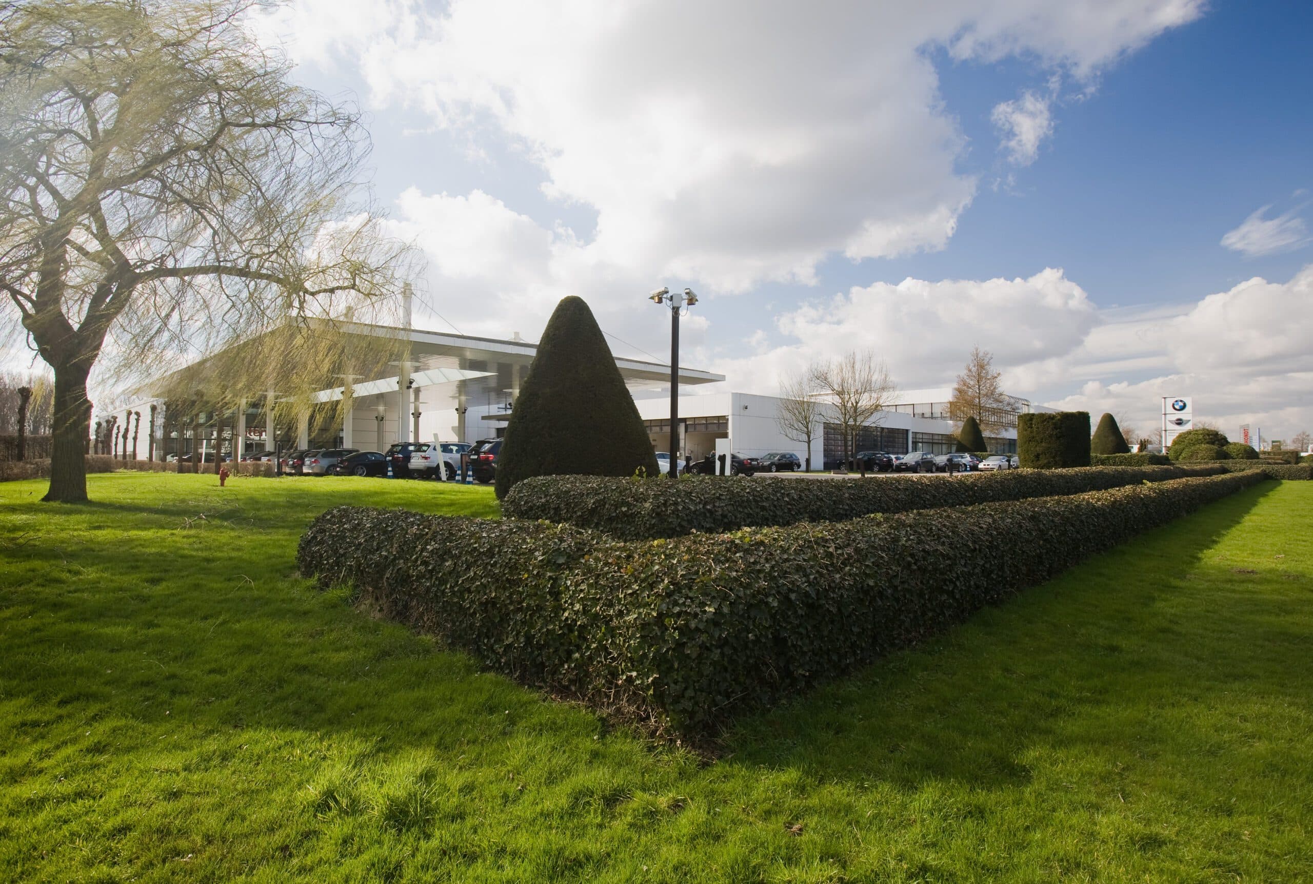 BMW Belux headquarters garden and grounds