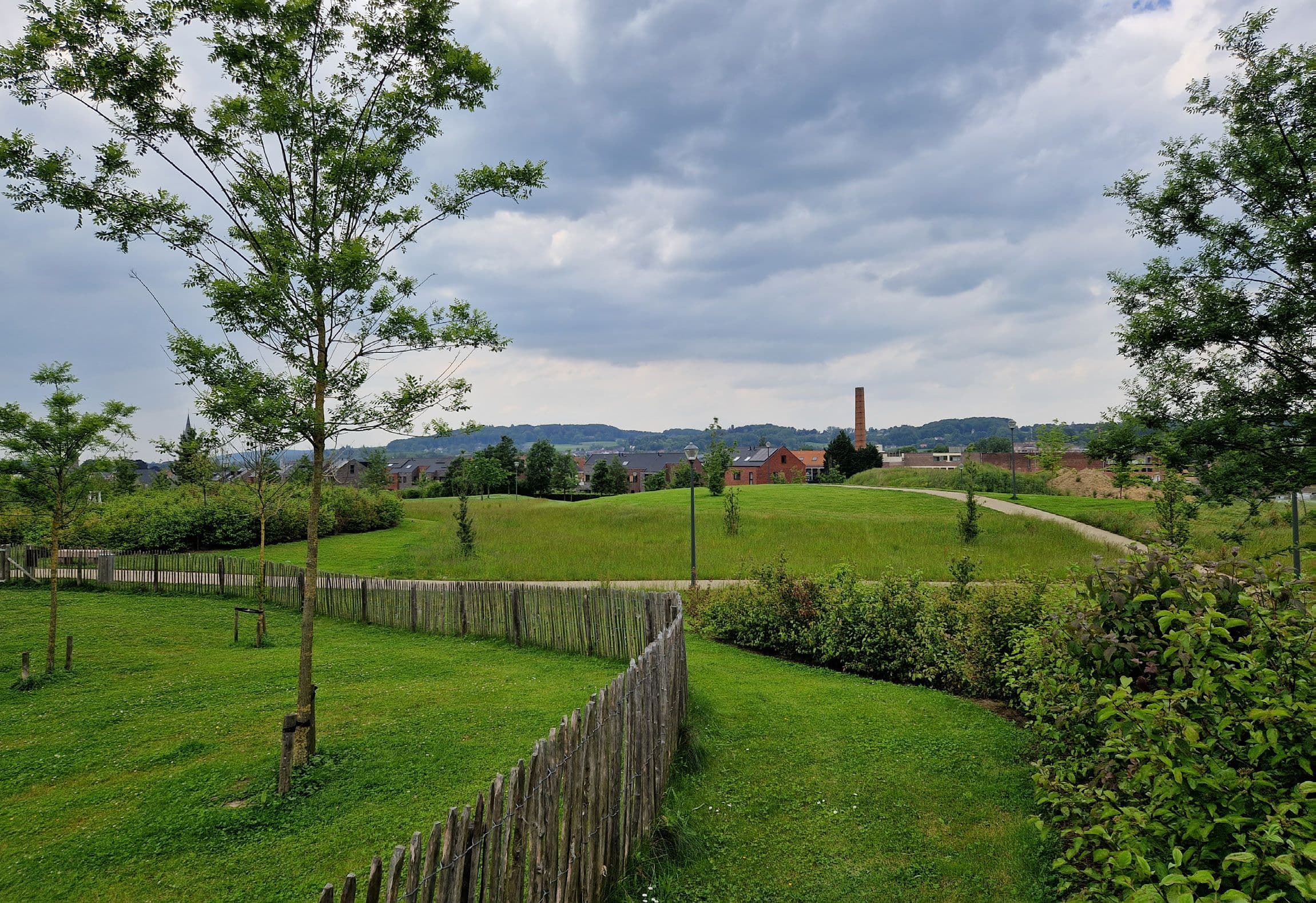 City garden Ronse view with fence