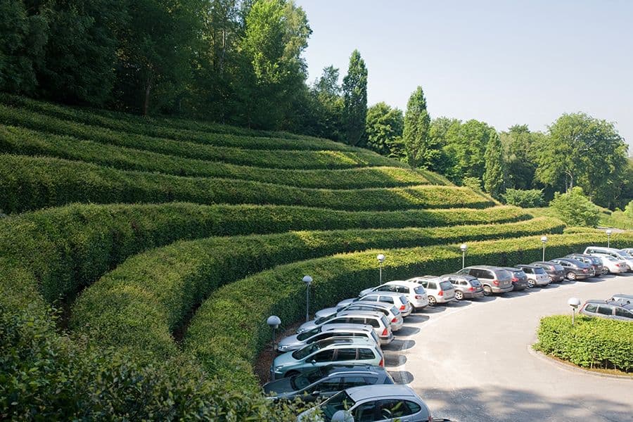 L’Hoist formal hedging