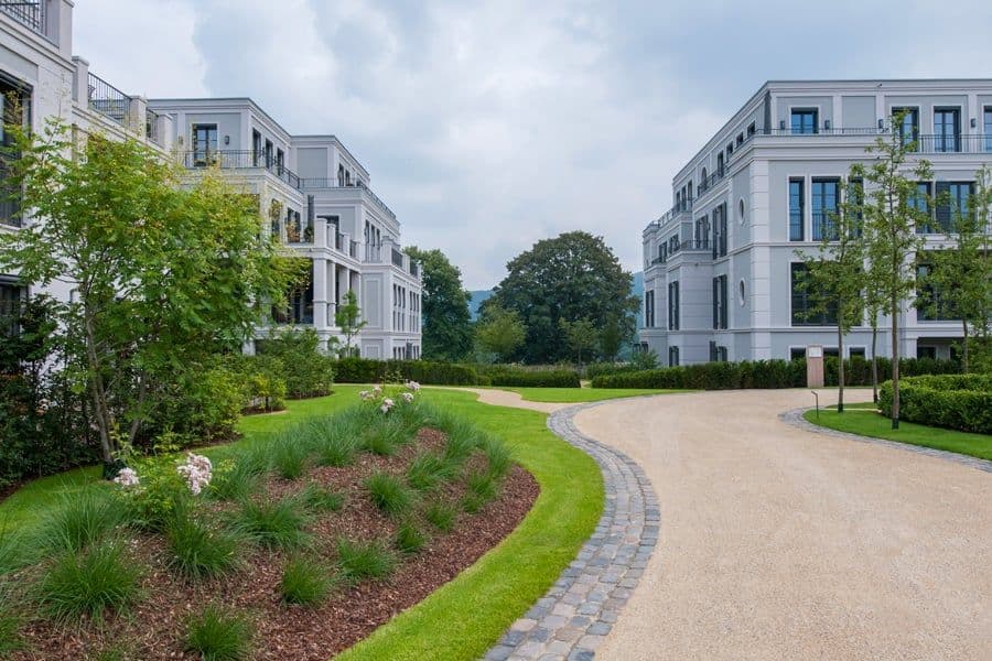 Rheinblick garden courtyard