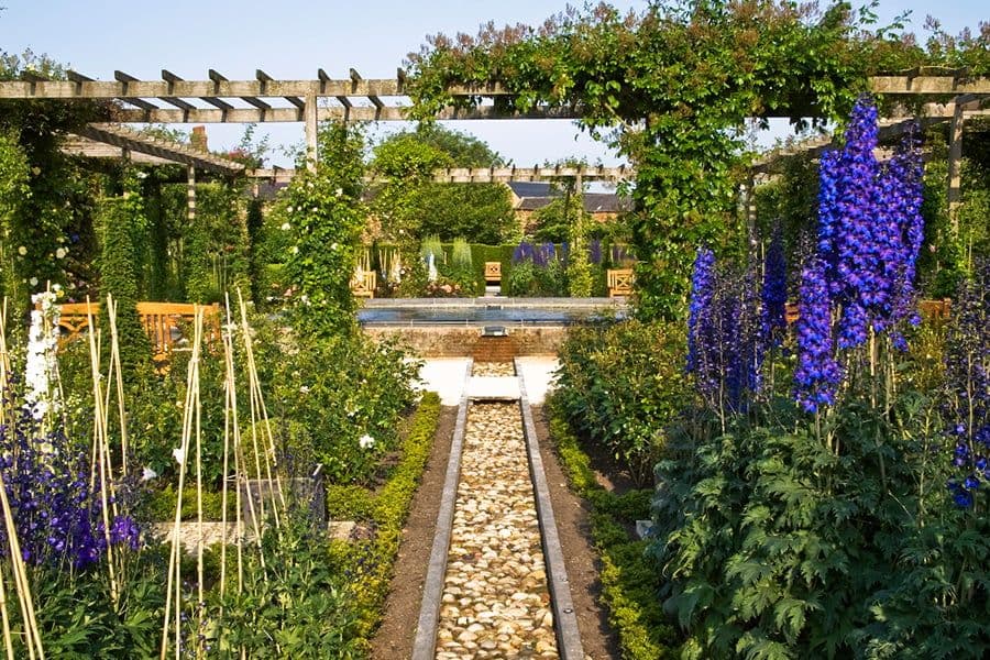 Alnwick Garden pathway through plantings