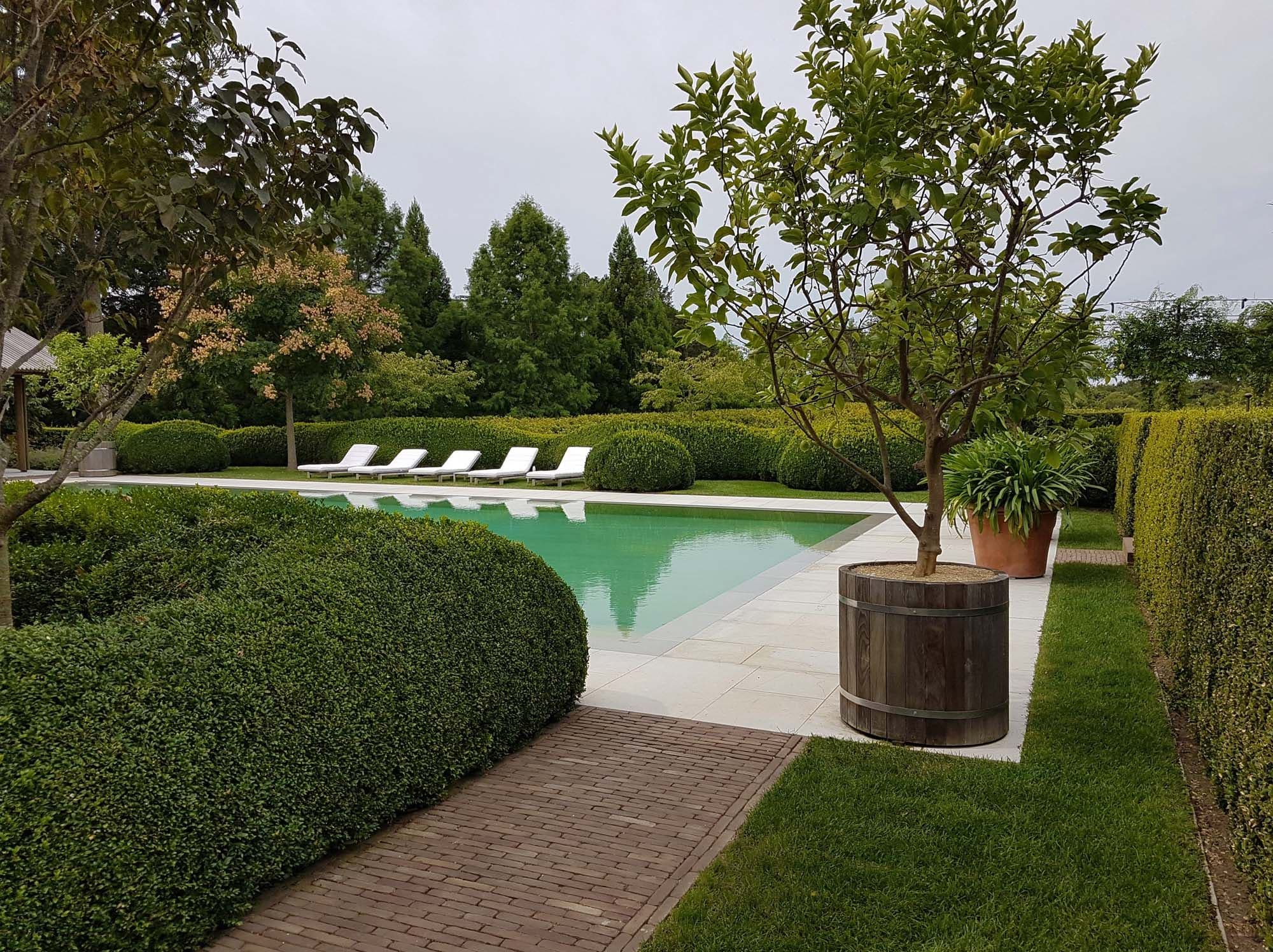 New York garden water feature